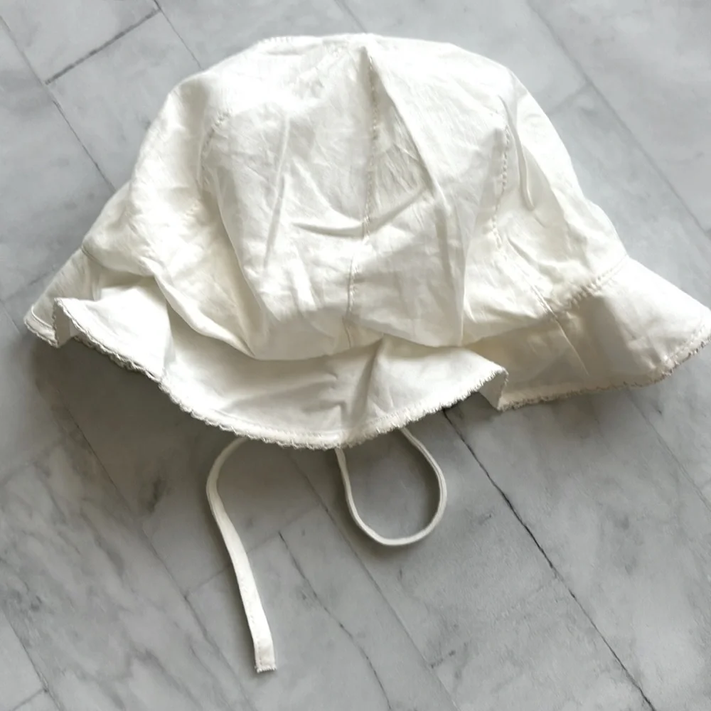Jamiks Ivory Cotton Sun Hat with Flower Appliqué